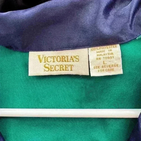 Victoria’s Secret Vintage Gold Label Sleep Shirt Blue Green Button Down Women LG - Picture 8 of 8